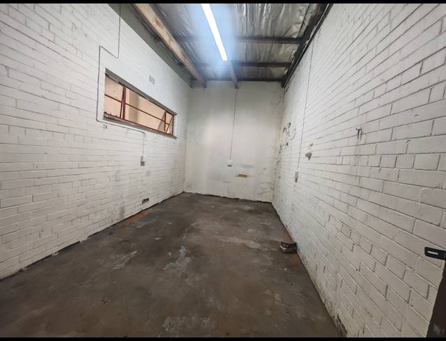 820M² WAREHOUSE FOR SALE IN BOOYSENS RESERVE